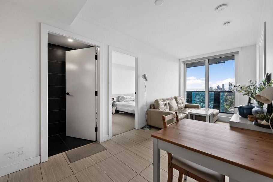 2504 5058 Joyce Street Vancouver, BC - 7