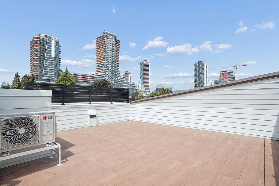 202 378 W 45th Avenue Vancouver, BC - 25