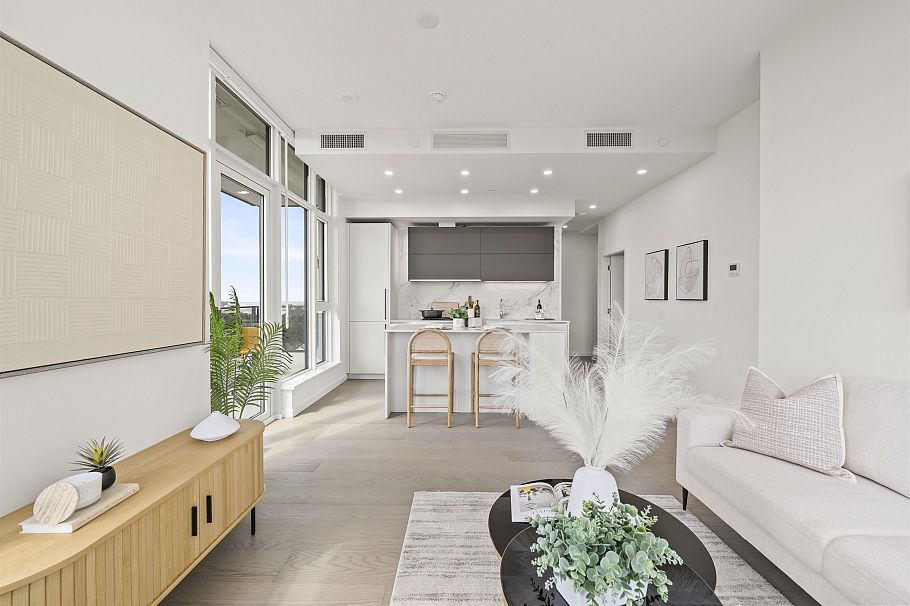 905 8415 Granville Street Vancouver, BC - 6