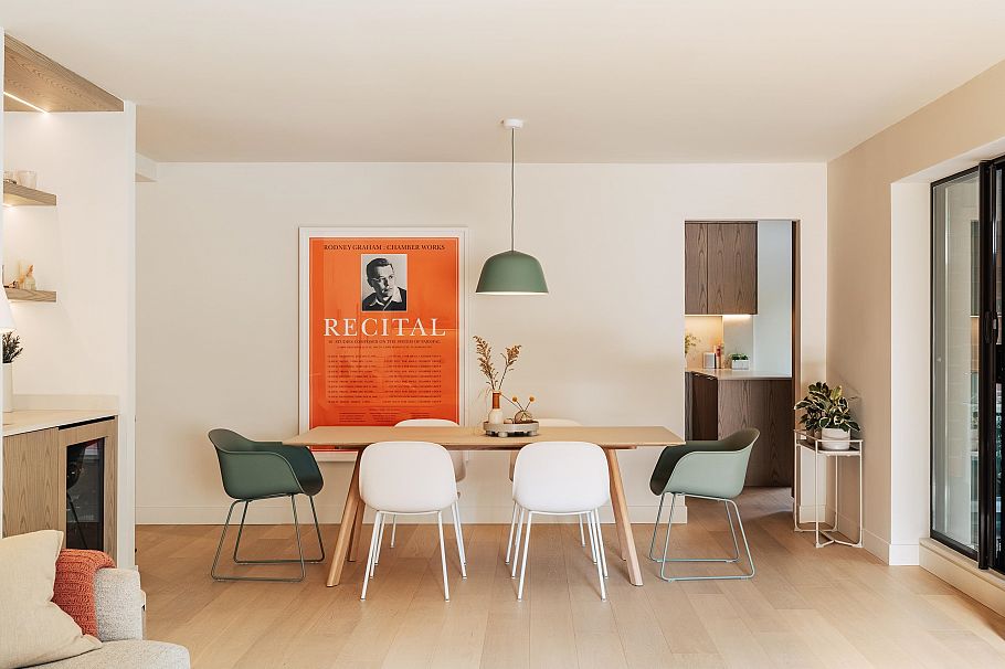 102 2140 Briar Avenue Vancouver, BC - 1