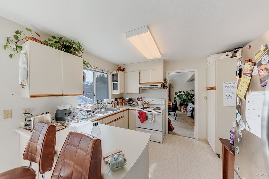 5592 Elizabeth Street Vancouver, BC - 8