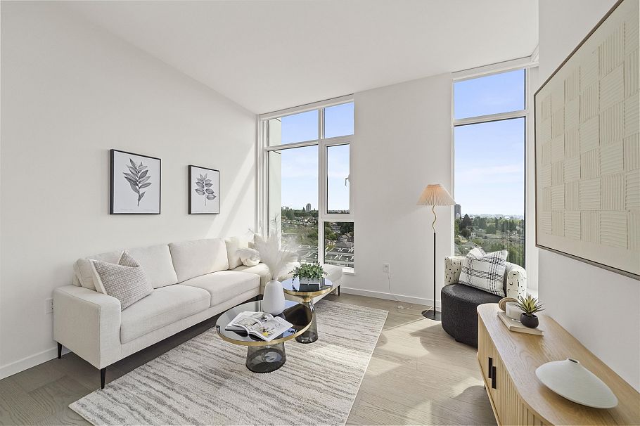 905 8415 Granville Street Vancouver, BC - 5