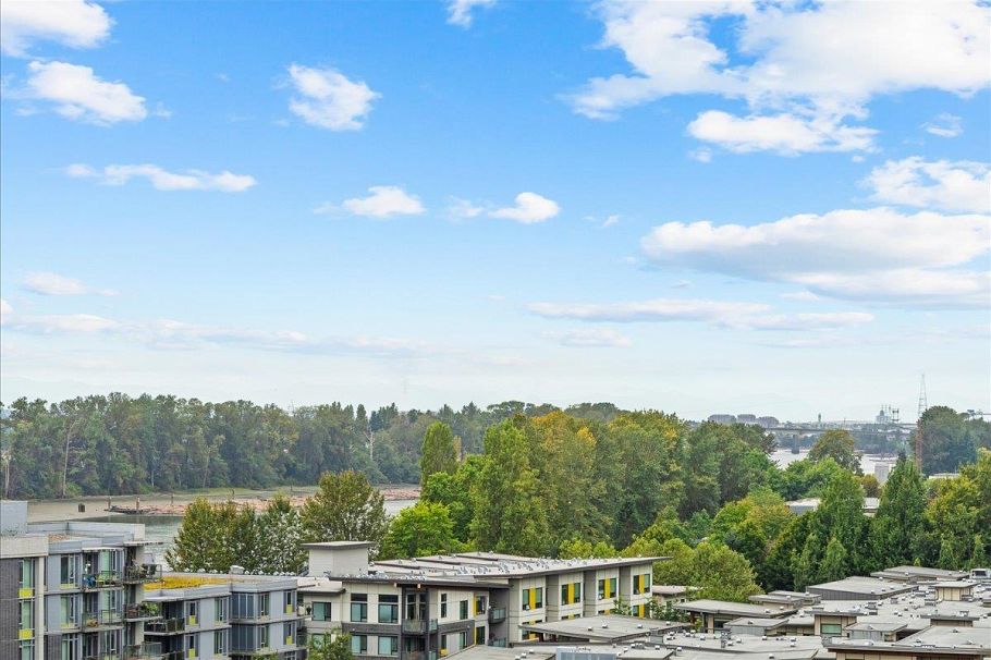 1106 3281 E Kent Avenue North Vancouver, BC - 29