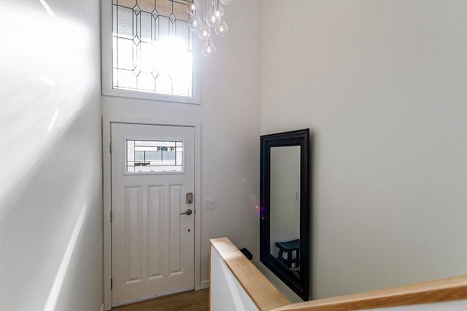 1829 W 13th Avenue Vancouver, BC - 17