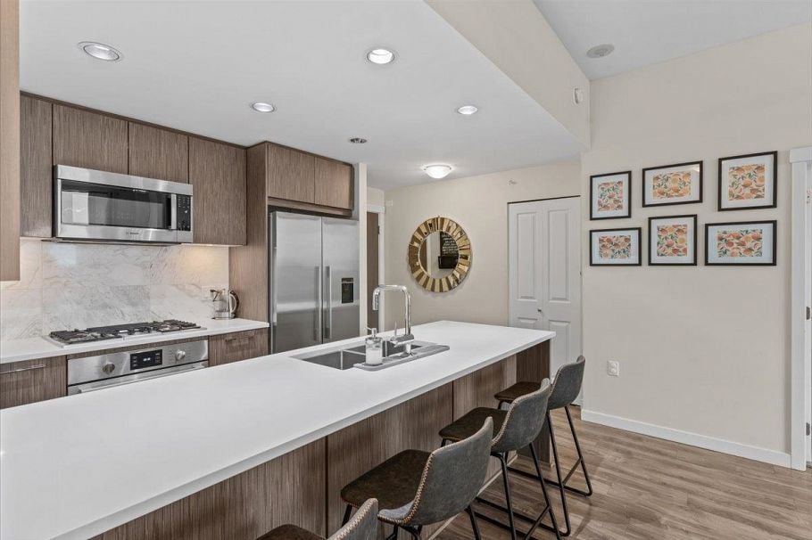 1106 3281 E Kent Avenue North Vancouver, BC - 9