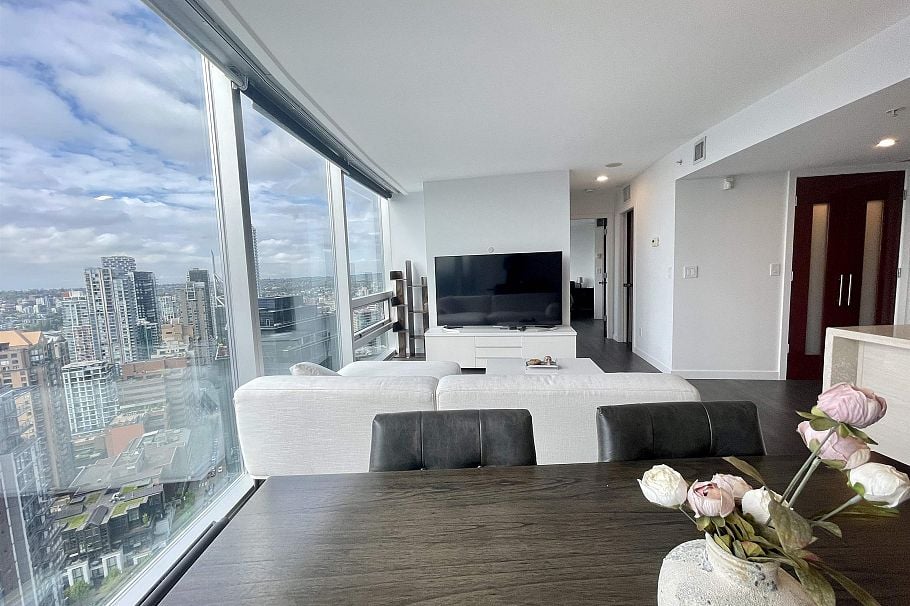 938 NELSON STREET, Vancouver BC V6Z 3A7 Vancouver, BC - 2