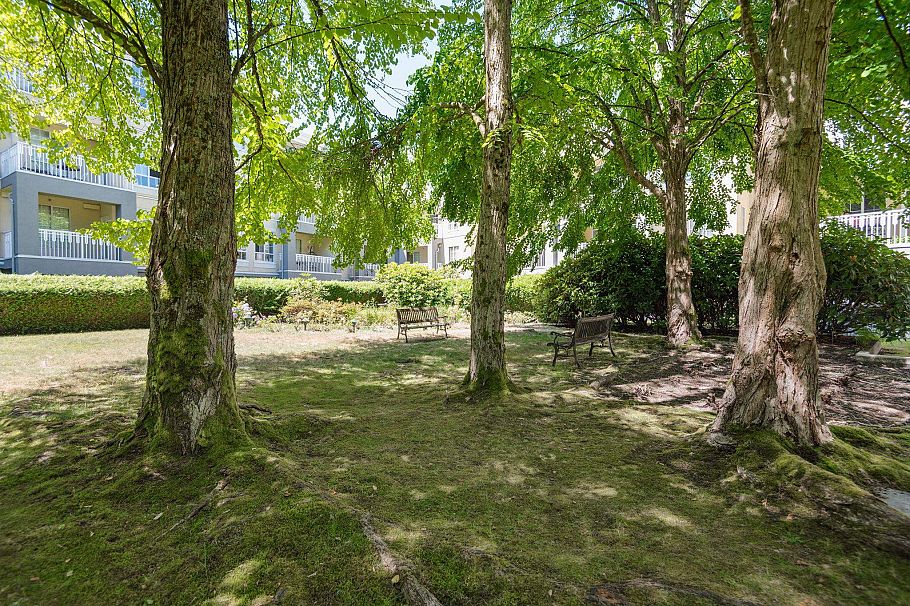 116 5835 Hampton Place Vancouver, BC - 26