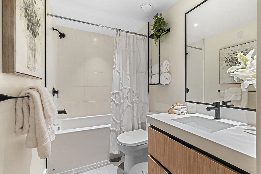 410 2235 E Broadway Vancouver, BC - 17