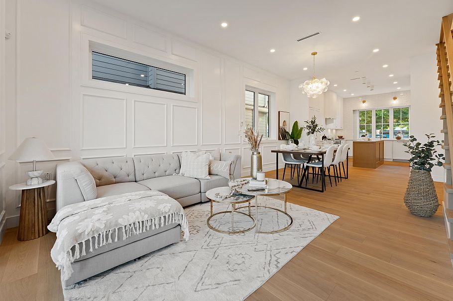2578 E 4th Avenue Vancouver, BC - 10