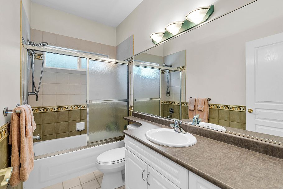 3538 Bluebonnet Road North Vancouver, BC - 31