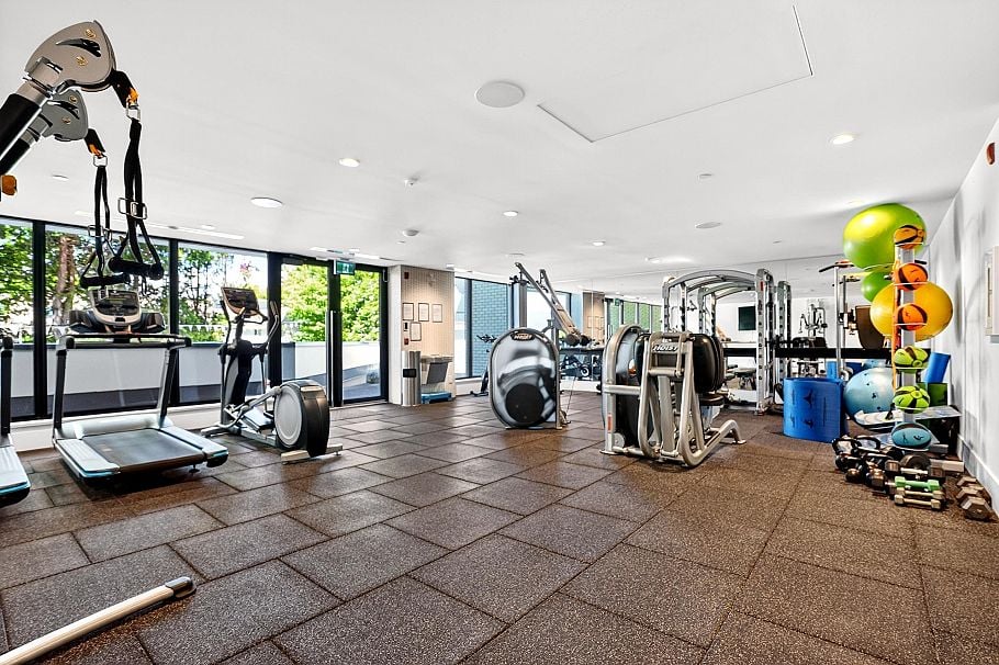 518 W 30th Avenue Vancouver, BC - 40