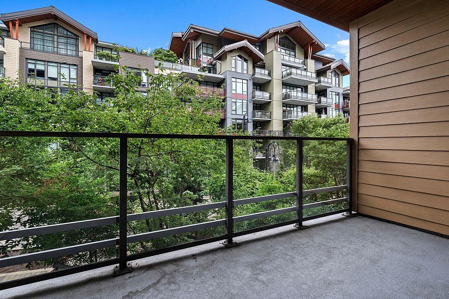 2781 Library Lane North Vancouver, BC - 26