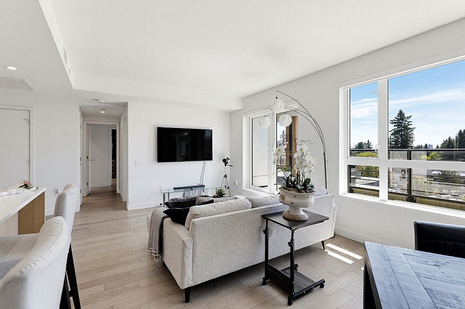 409 3220 Connaught Crescent North Vancouver, BC - 7