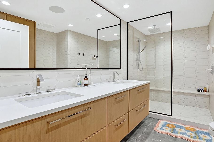 518 W 30th Avenue Vancouver, BC - 18