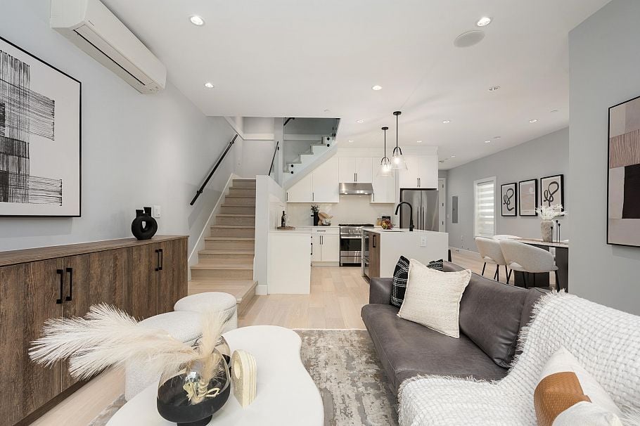 2196 E 19th Avenue Vancouver, BC - 2