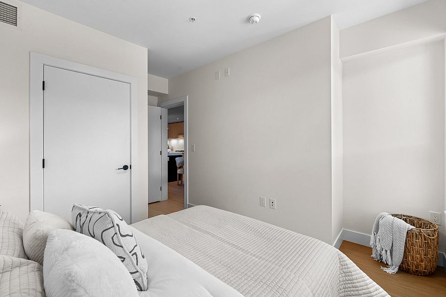 410 2235 E Broadway Vancouver, BC - 13