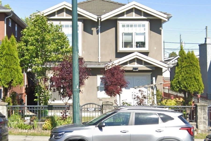 6720 Fraser Street Vancouver, BC - 1