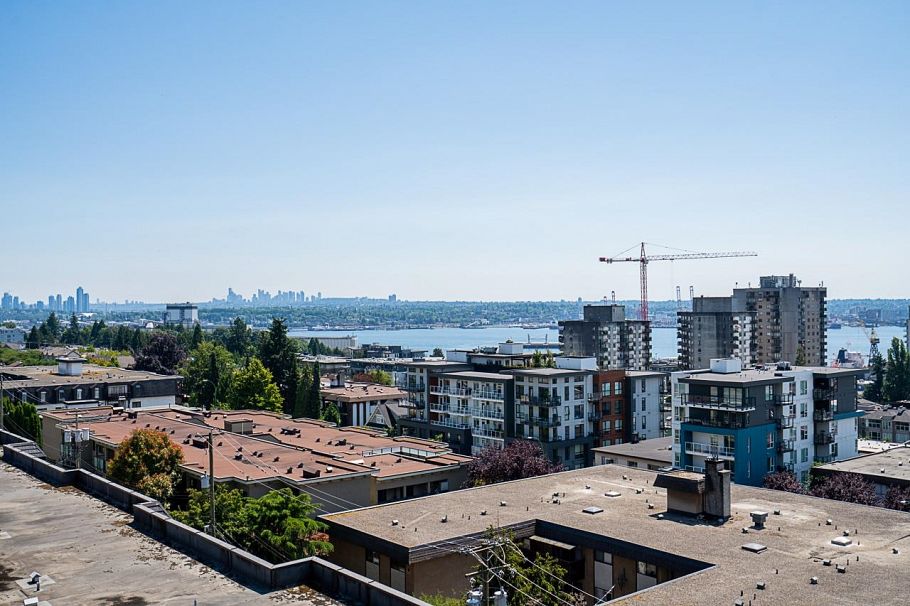 801 444 Lonsdale Avenue North Vancouver, BC - 4