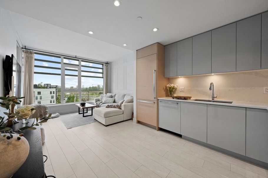 607 3438 Sawmill Crescent Vancouver, BC - 11