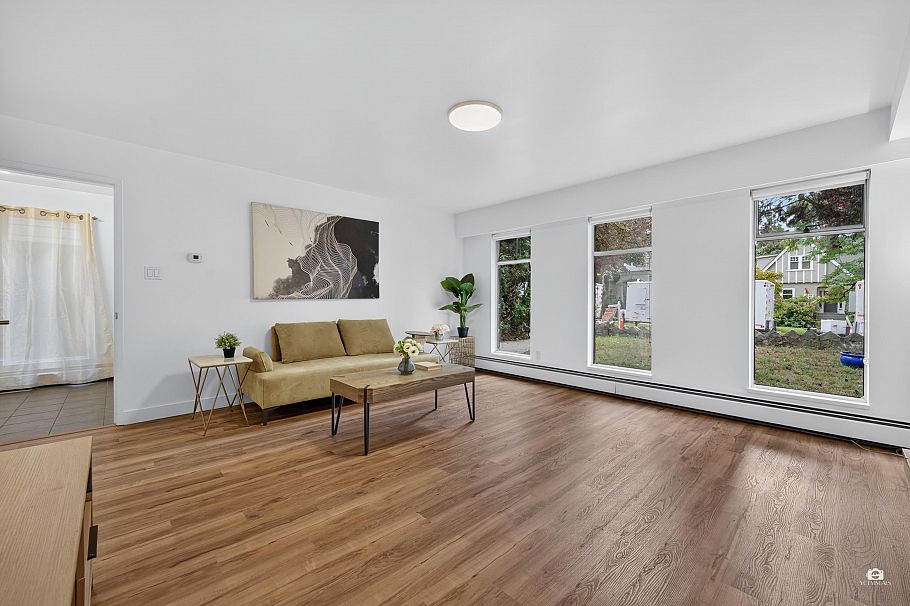 3771 W 30th Avenue Vancouver, BC - 18