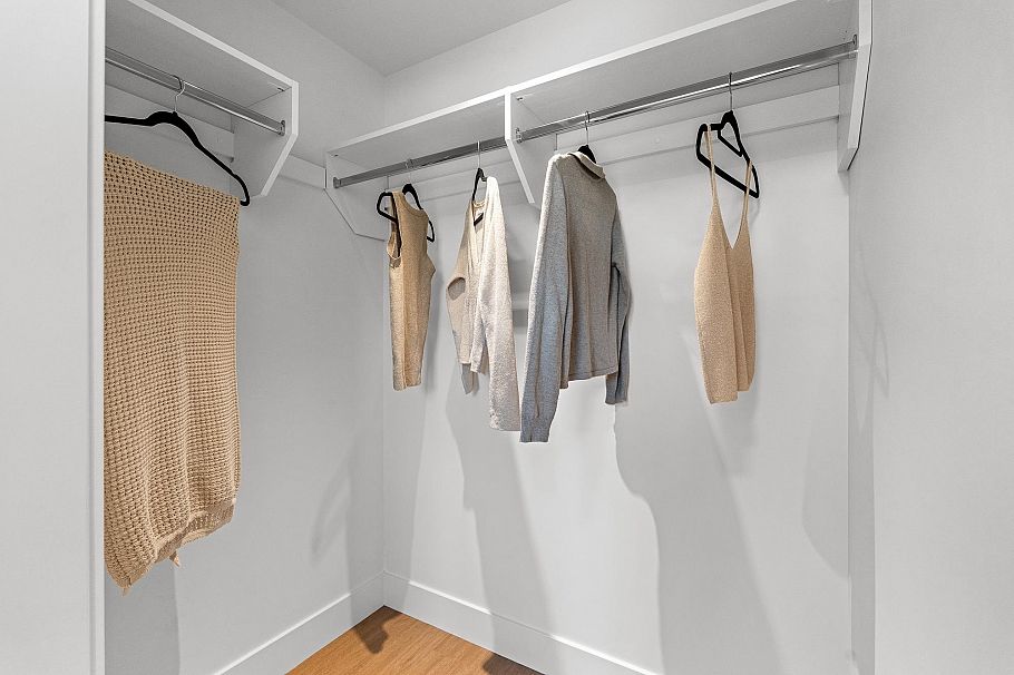 410 2235 E Broadway Vancouver, BC - 14