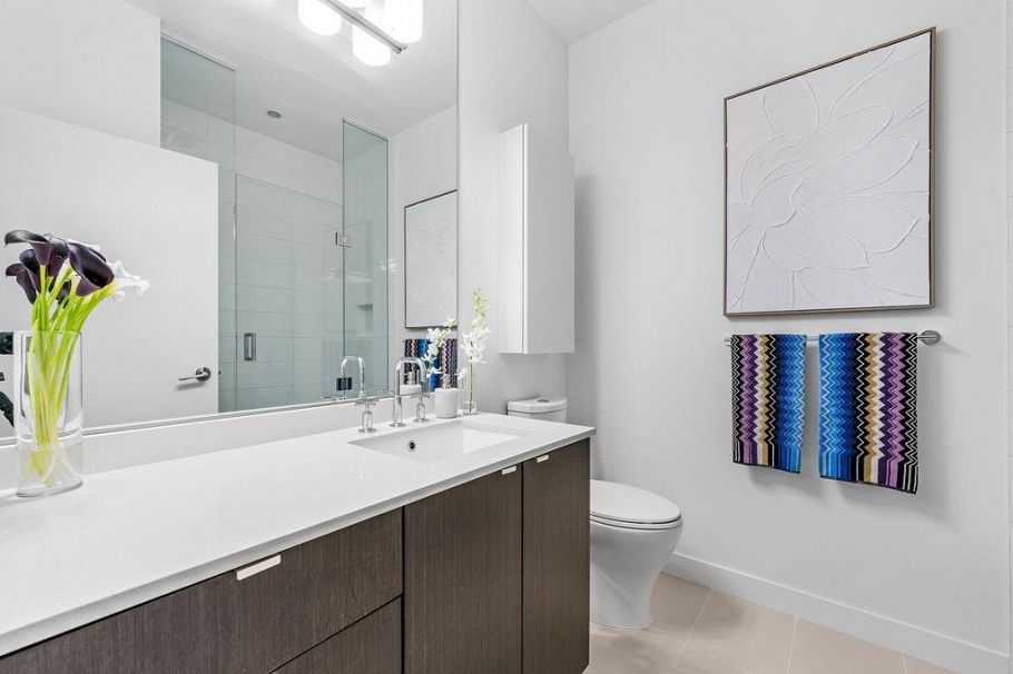 141 E 1st Avenue Vancouver, BC - 20