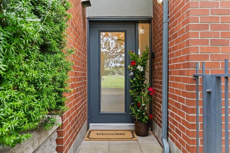 111 2688 Vine Street Vancouver, BC - 2
