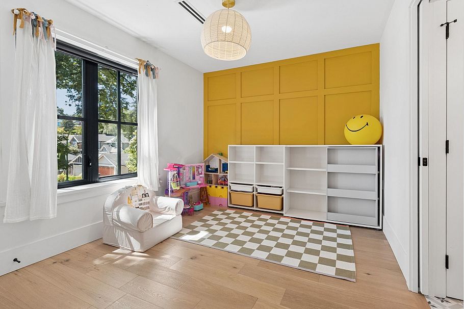 3363 W 15th Avenue Vancouver, BC - 6