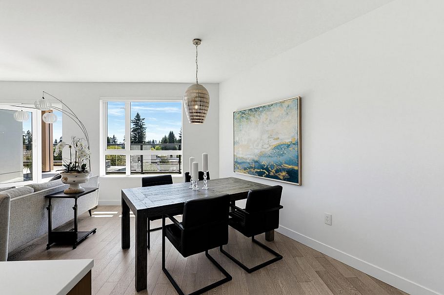 409 3220 Connaught Crescent North Vancouver, BC - 16