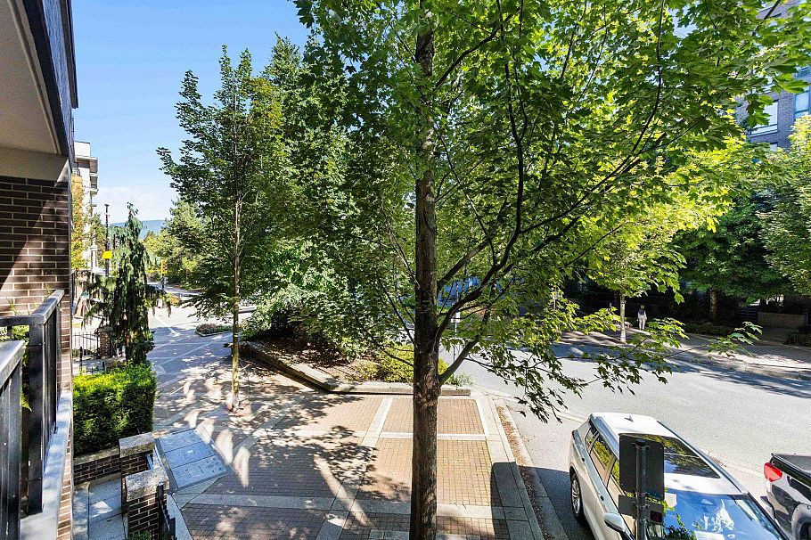 205 175 W 1st Street North Vancouver, BC - 25