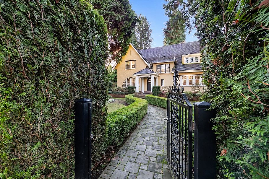 1516 Balfour Avenue Vancouver, BC - 15