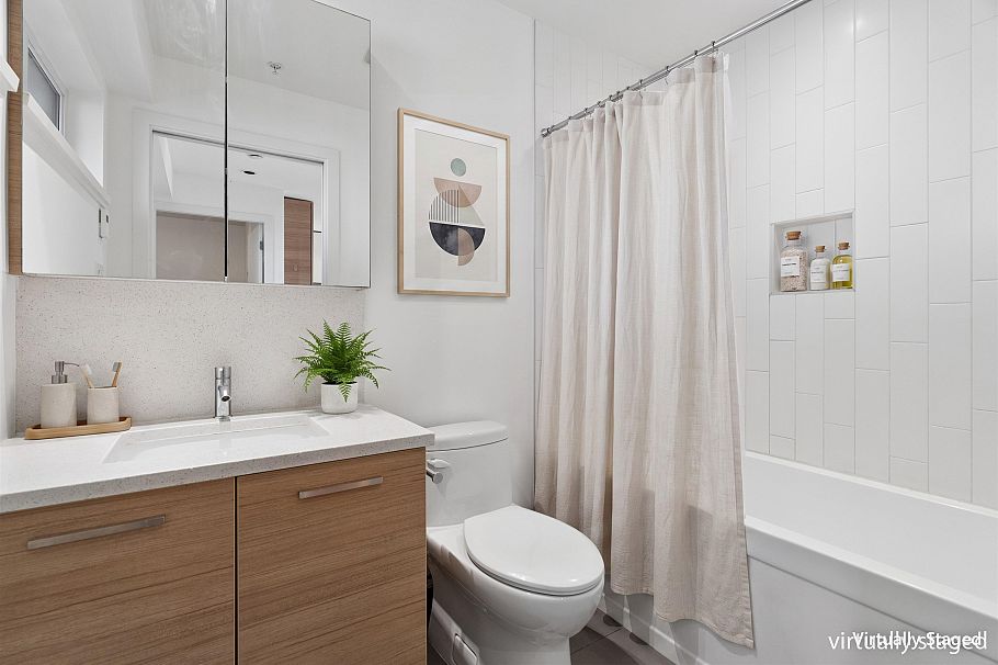 206 3456 Commercial Street Vancouver, BC - 12