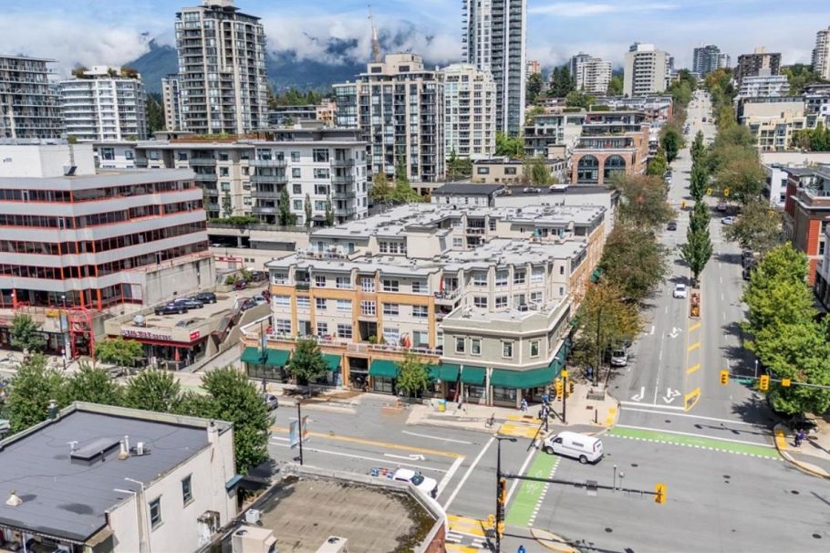 103 108 W Esplanade North Vancouver, BC - 25