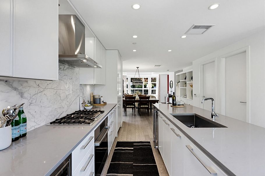 204 1055 Ridgewood Drive North Vancouver, BC - 14