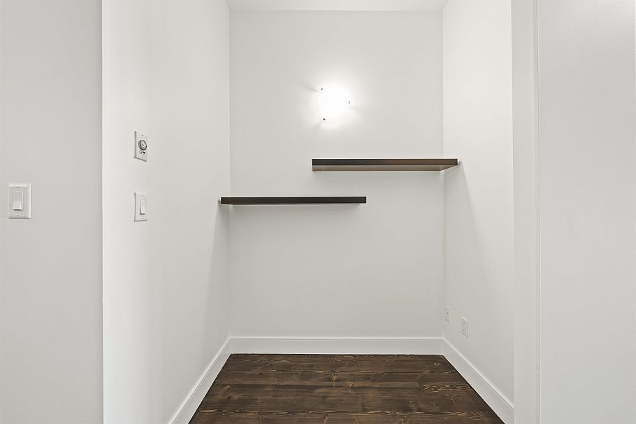 205 8988 Hudson Street Vancouver, BC - 23