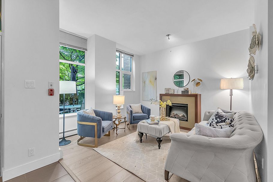 164 W 13th Street North Vancouver, BC - 3