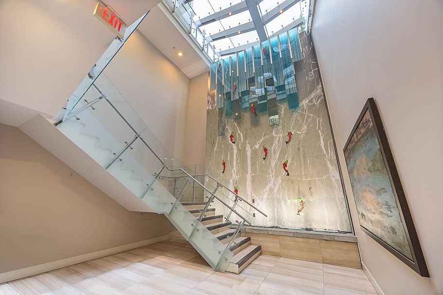 806 1633 Ontario Street Vancouver, BC - 5