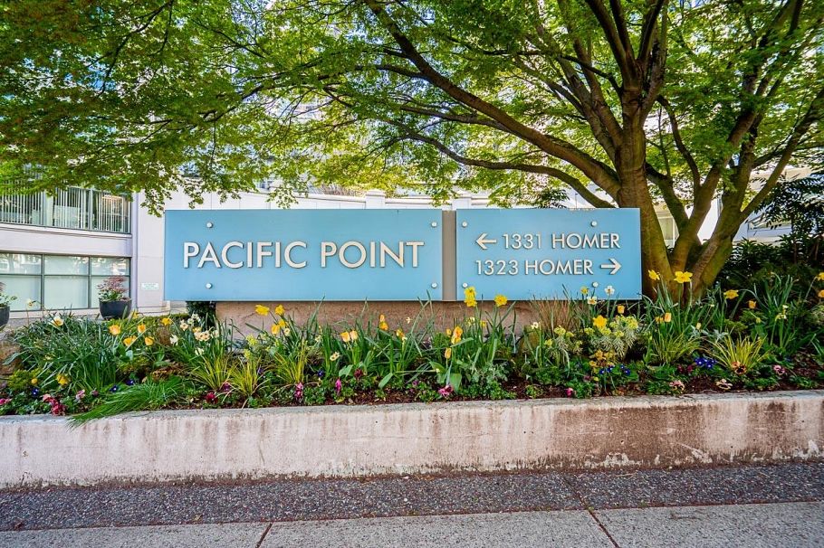 402 1323 Homer Street Vancouver, BC - 3