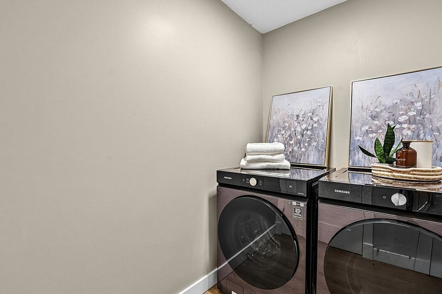 202 1750 Maple Street Vancouver, BC - 28
