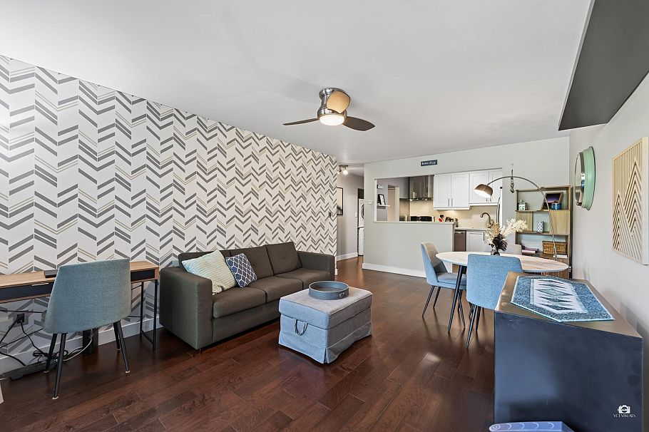 206 1420 E 8th Street Vancouver, BC - 5