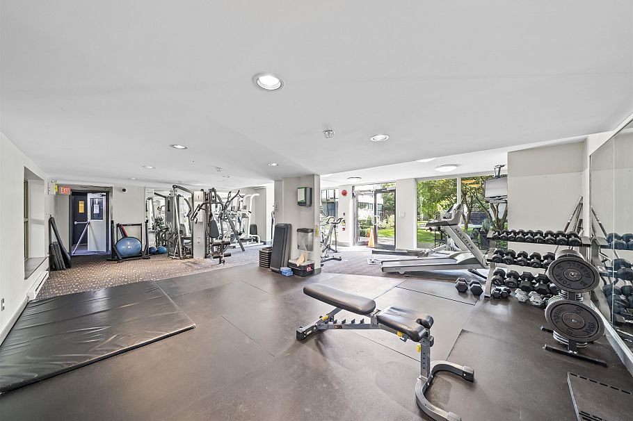 205 8988 Hudson Street Vancouver, BC - 28