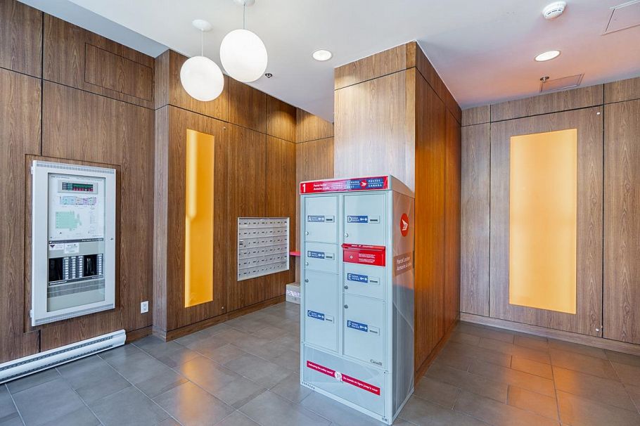 331 2288 W Broadway Vancouver, BC - 30