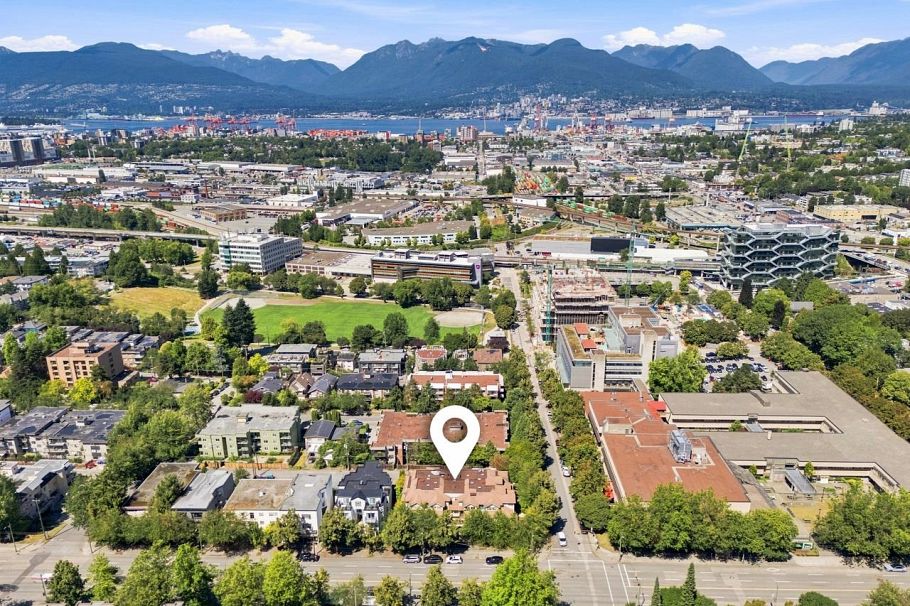 401 1099 E Broadway Vancouver, BC - 20
