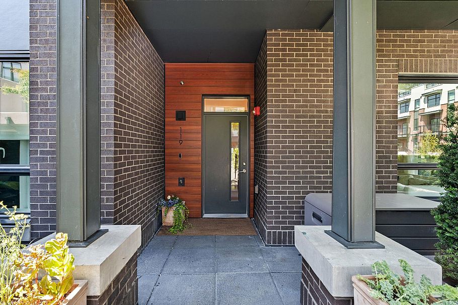 119 2035 Glenaire Drive North Vancouver, BC - 3