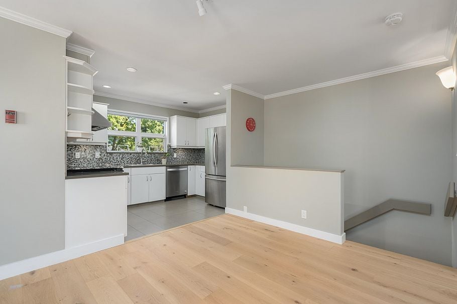 3085 Maple Street Vancouver, BC - 14