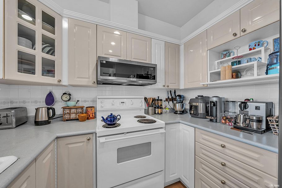 802 160 W Keith Road North Vancouver, BC - 5