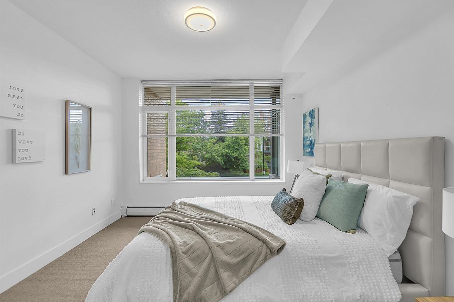164 W 13th Street North Vancouver, BC - 28