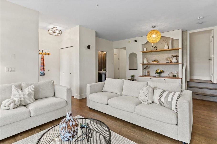 111 2688 Vine Street Vancouver, BC - 4