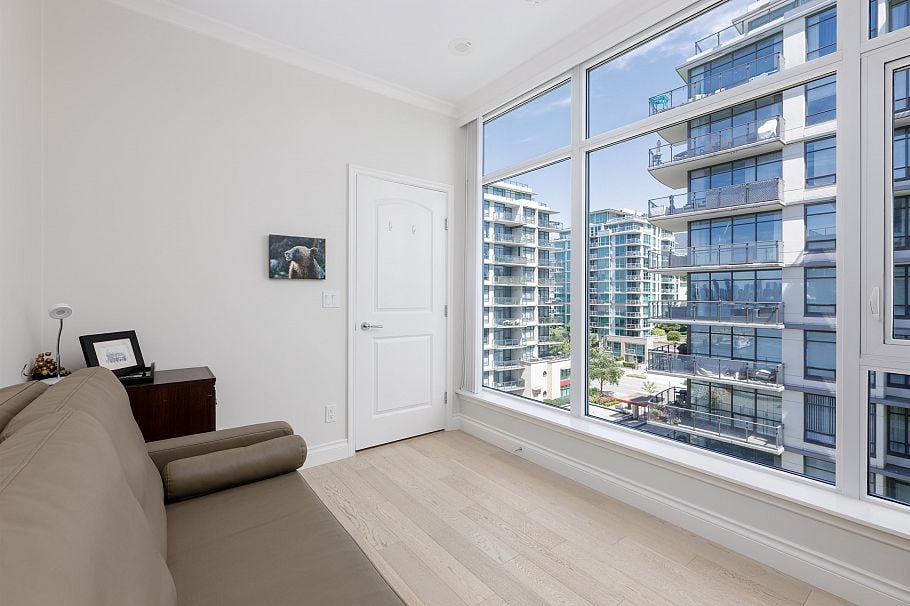 708 185 Victory Ship Way North Vancouver, BC - 19