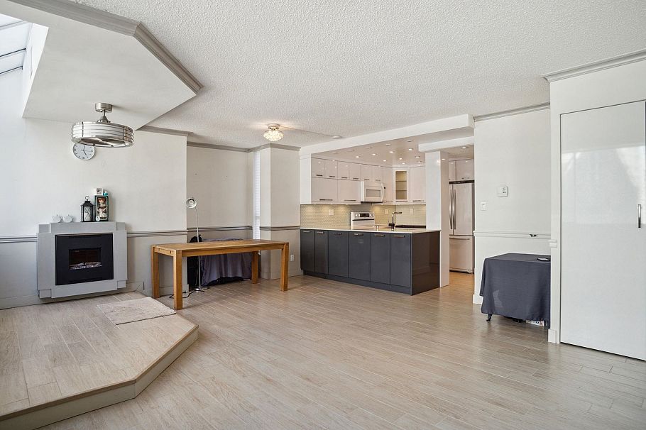 1270 Robson Street Vancouver, BC - 14